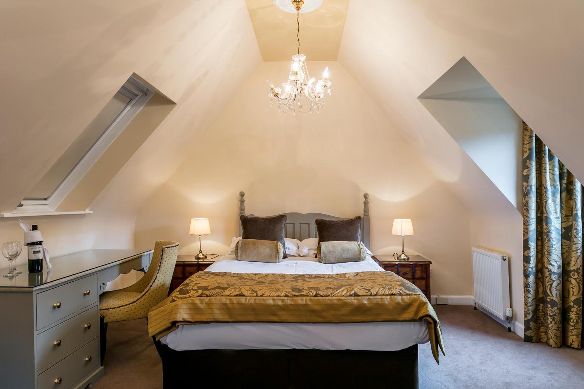 Dalhousie Castle Hotel Bonnyrigg Bilik gambar